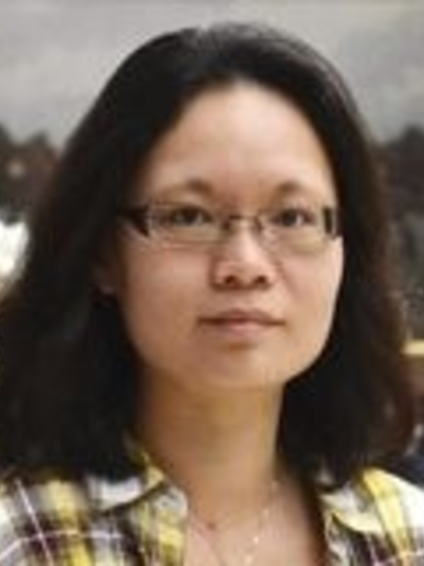  Alison Ming