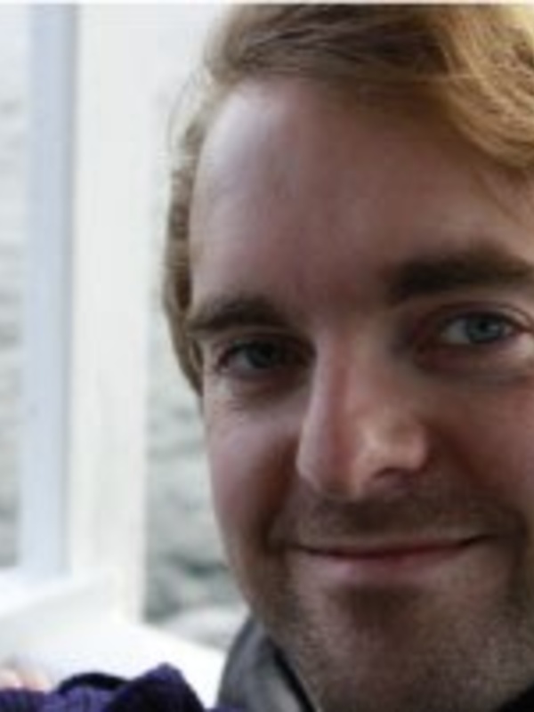 Dr Dan Jones
