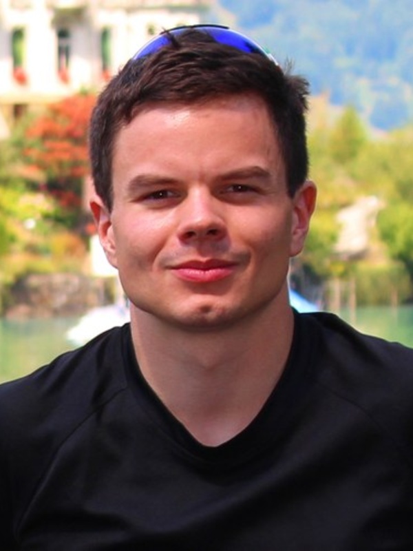 Dr Peer Nowack